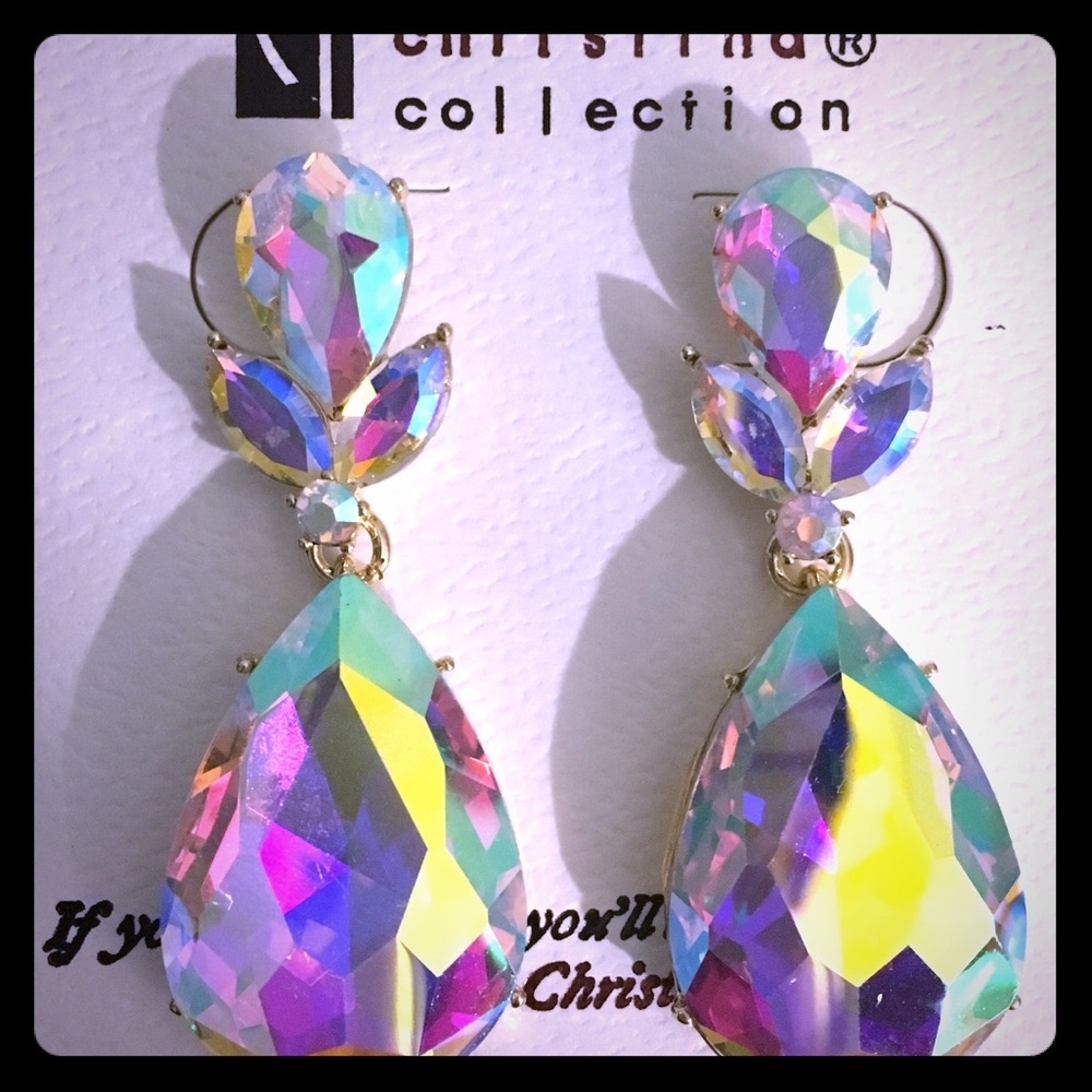 NWOT 2” Iridescent Rhinestone Dangle Earrings